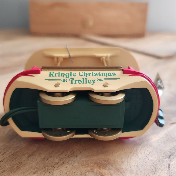 Hallmark Keepsake Ornament Kringle Trolley Light 1994 - Picture 12 of 14